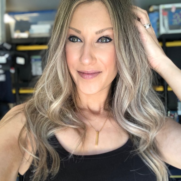 ✨W E L C O M E⚡️ T O ⚡️M Y ⚡️ C L O S E T✨ - Picture 4 of 16